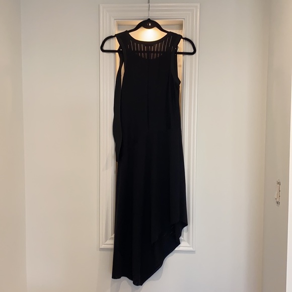 Black Asymmetrical Zara dress - Picture 3 of 7